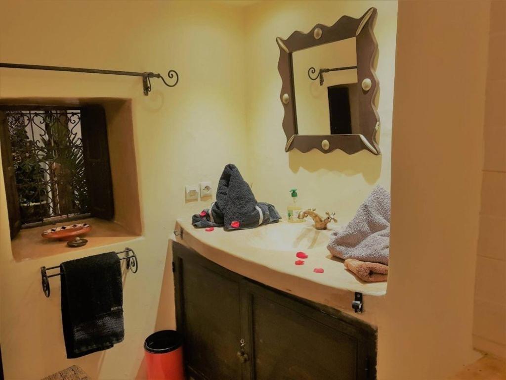 Dar Narjis Hotel มาร์ราเกช ภายนอก รูปภาพ